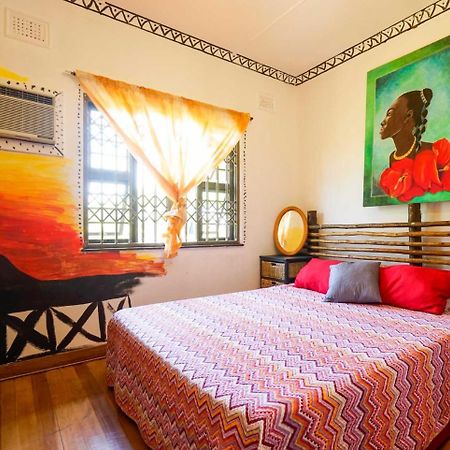 Khululekani - Durban Rasta Hide Out Backpackers エクステリア 写真