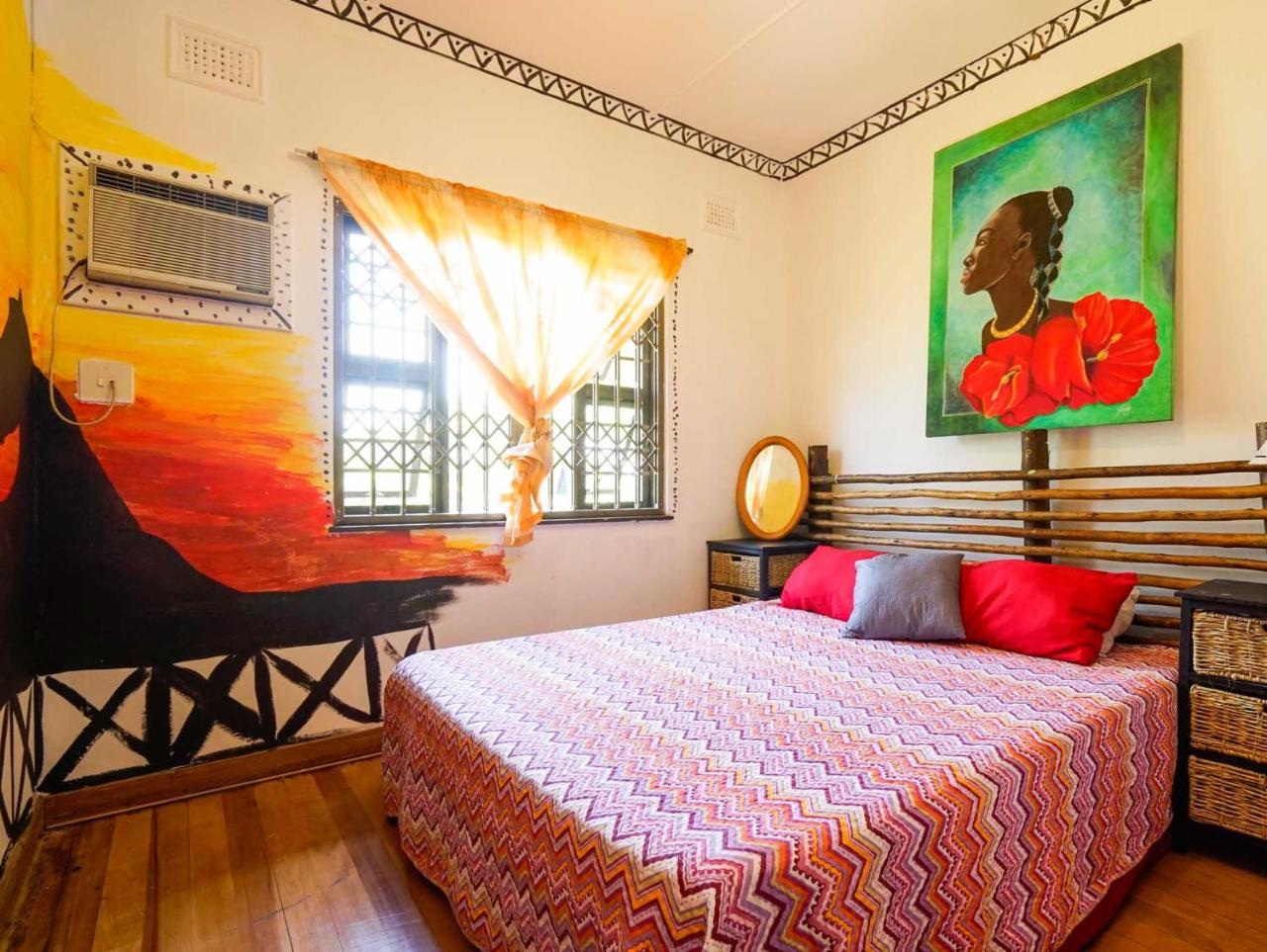 Khululekani - Durban Rasta Hide Out Backpackers エクステリア 写真